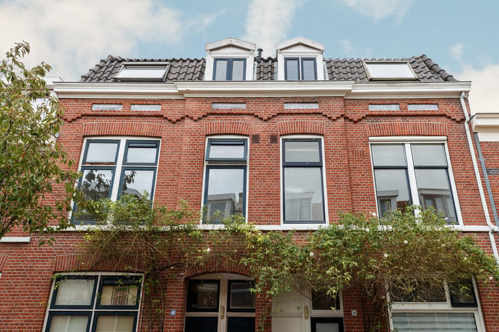 View photo 1 of Balistraat 48-A