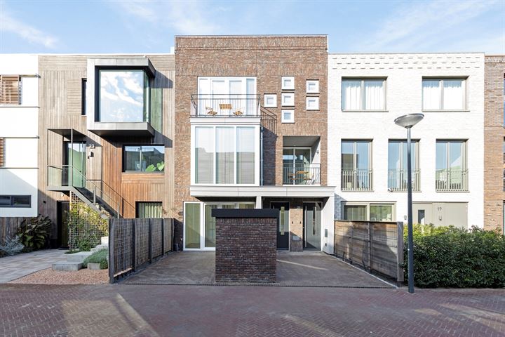 View photo 5 of Chris van Abkoudestraat 21