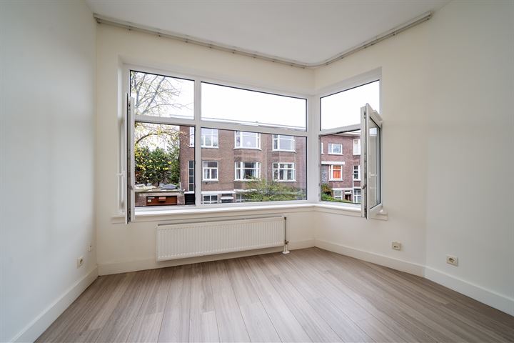 Bekijk foto 4 van Lunterenstraat 114