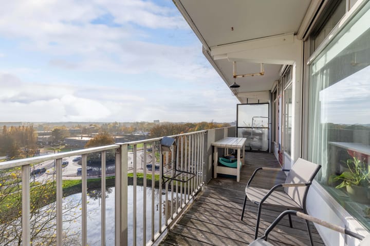 Foto 3 van Tjaarda 72