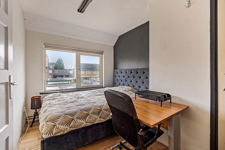 Foto 16 van Kortenaerstraat 40