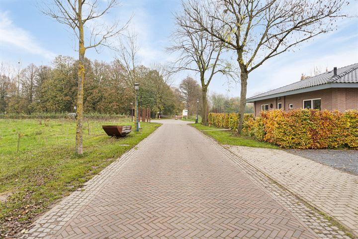 Bekijk foto 4 van Kruittorenstraat 14