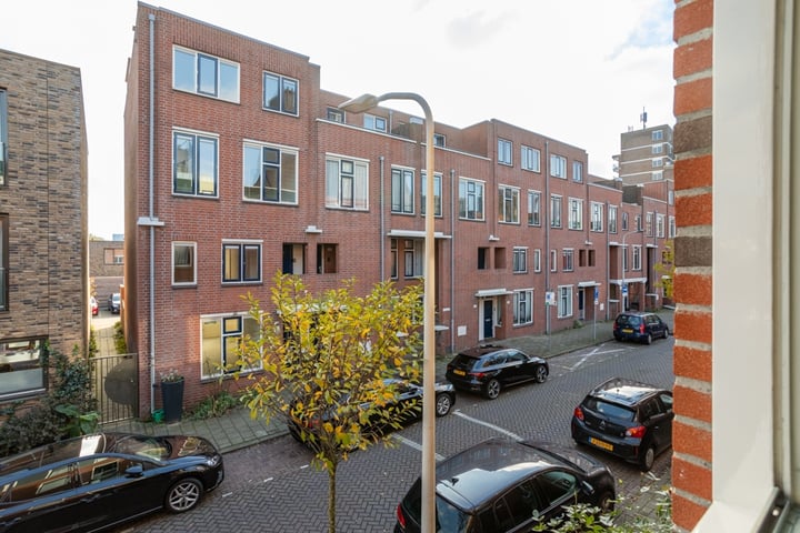 View photo 33 of Amstelstraat 28