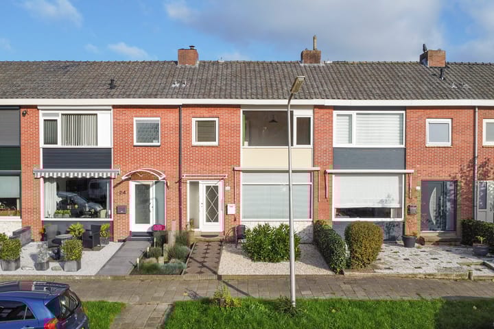 Foto 5 van Orchideestraat 26