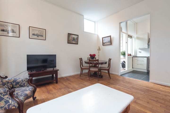 Foto 8 van Nobelstraat 2-B