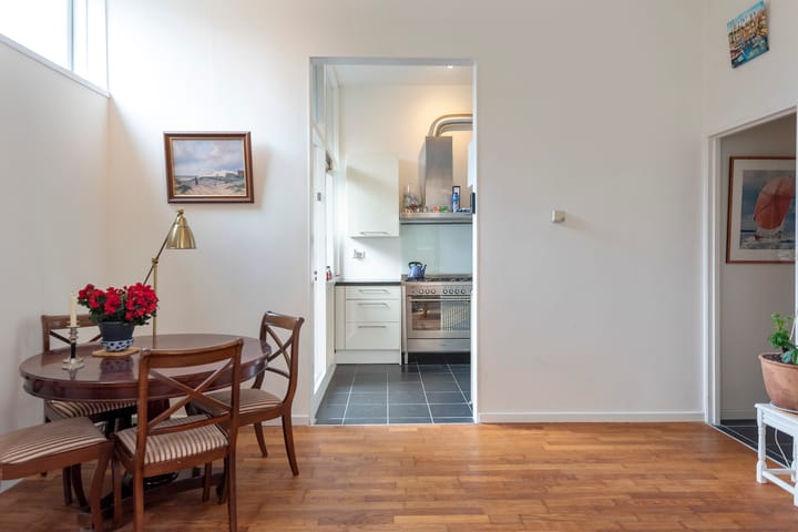 Foto 9 van Nobelstraat 2-B