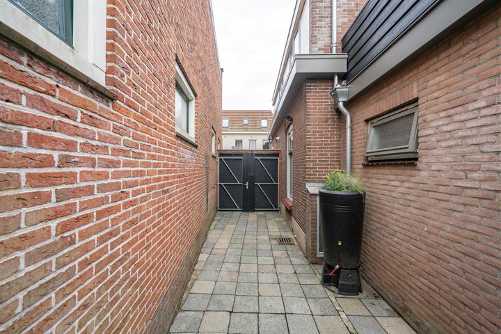 Bekijk foto 38 van Lange Kerkstraat 27