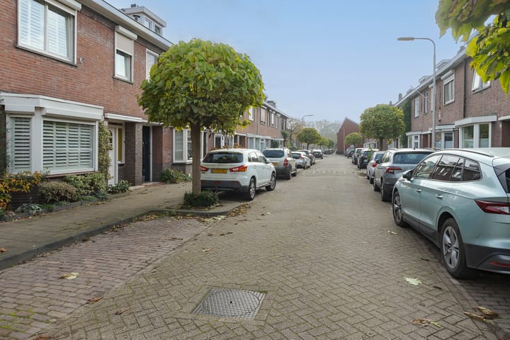 Foto 40 van Le Sage ten Broekstraat 4