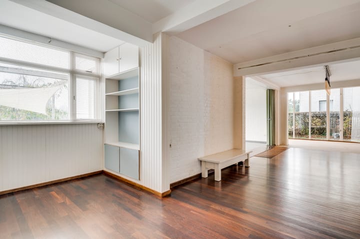 Foto 17 van Julianalaan 15