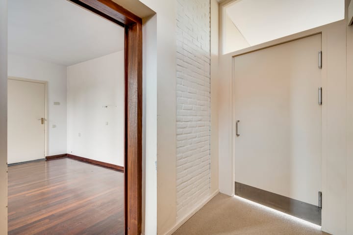 Foto 34 van Julianalaan 15