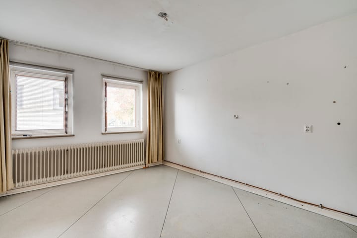 Foto 50 van Julianalaan 15