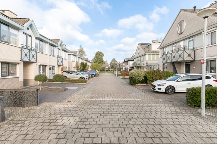 Foto 32 van Bijenstraat 7