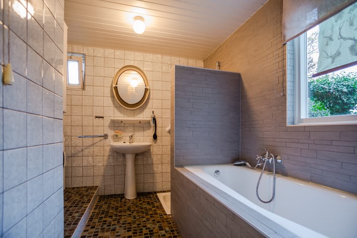 Foto 9 van Julianastraat 50