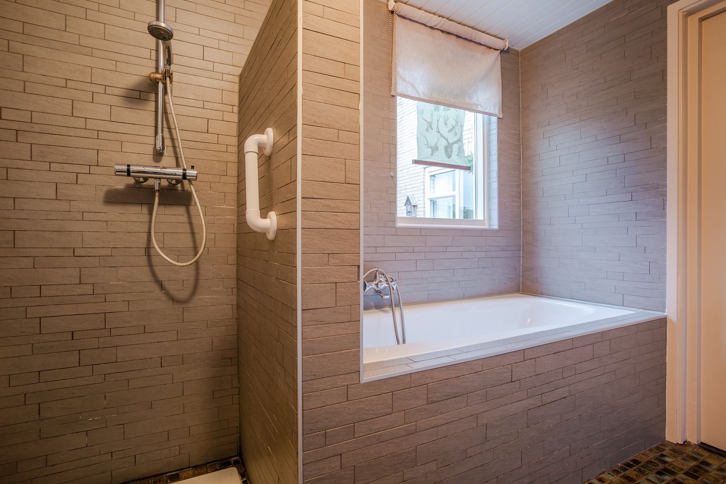 Foto 10 van Julianastraat 50