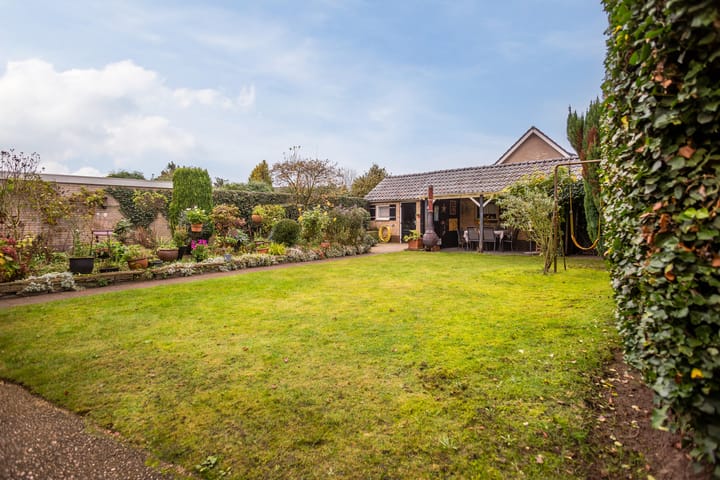 Foto 23 van Julianastraat 50