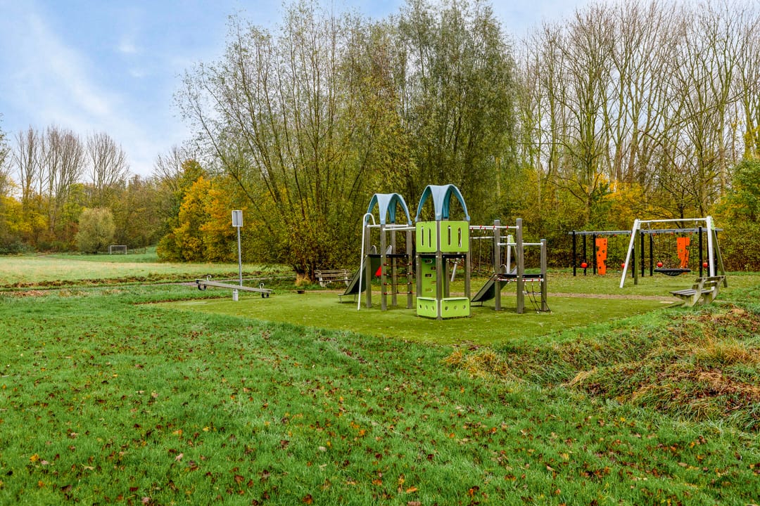 Foto 11 van Siersteenlaan 425