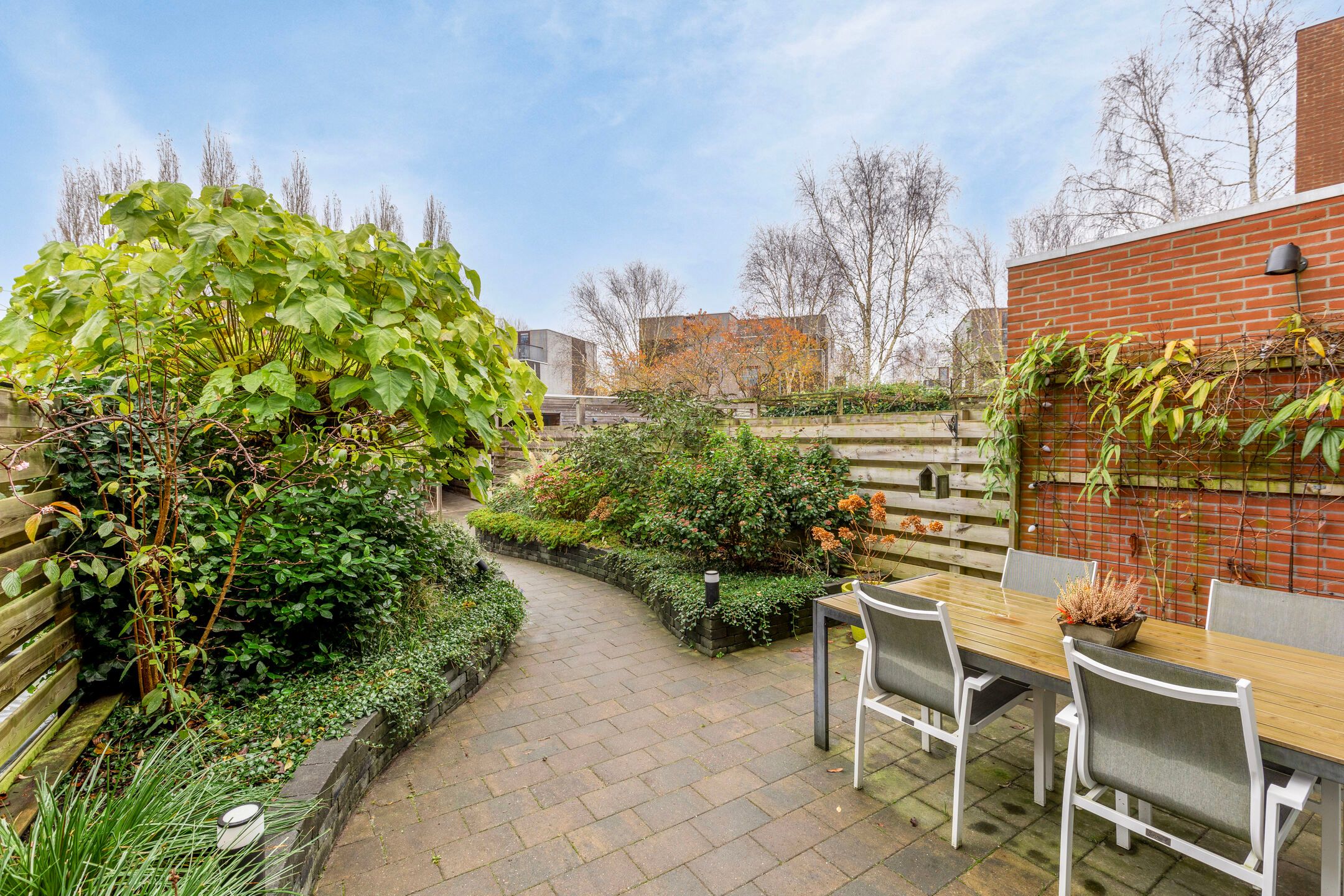 Foto 48 van Siersteenlaan 425