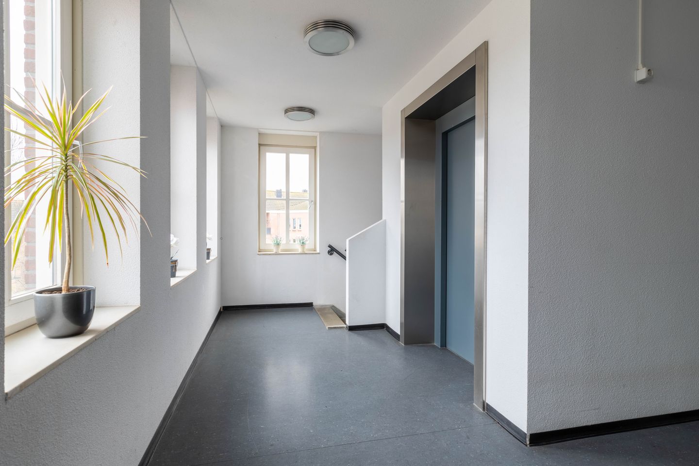 Foto 25 van Laan van Broekpolder 346