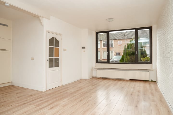 Foto 2 van De Huterstraat 35