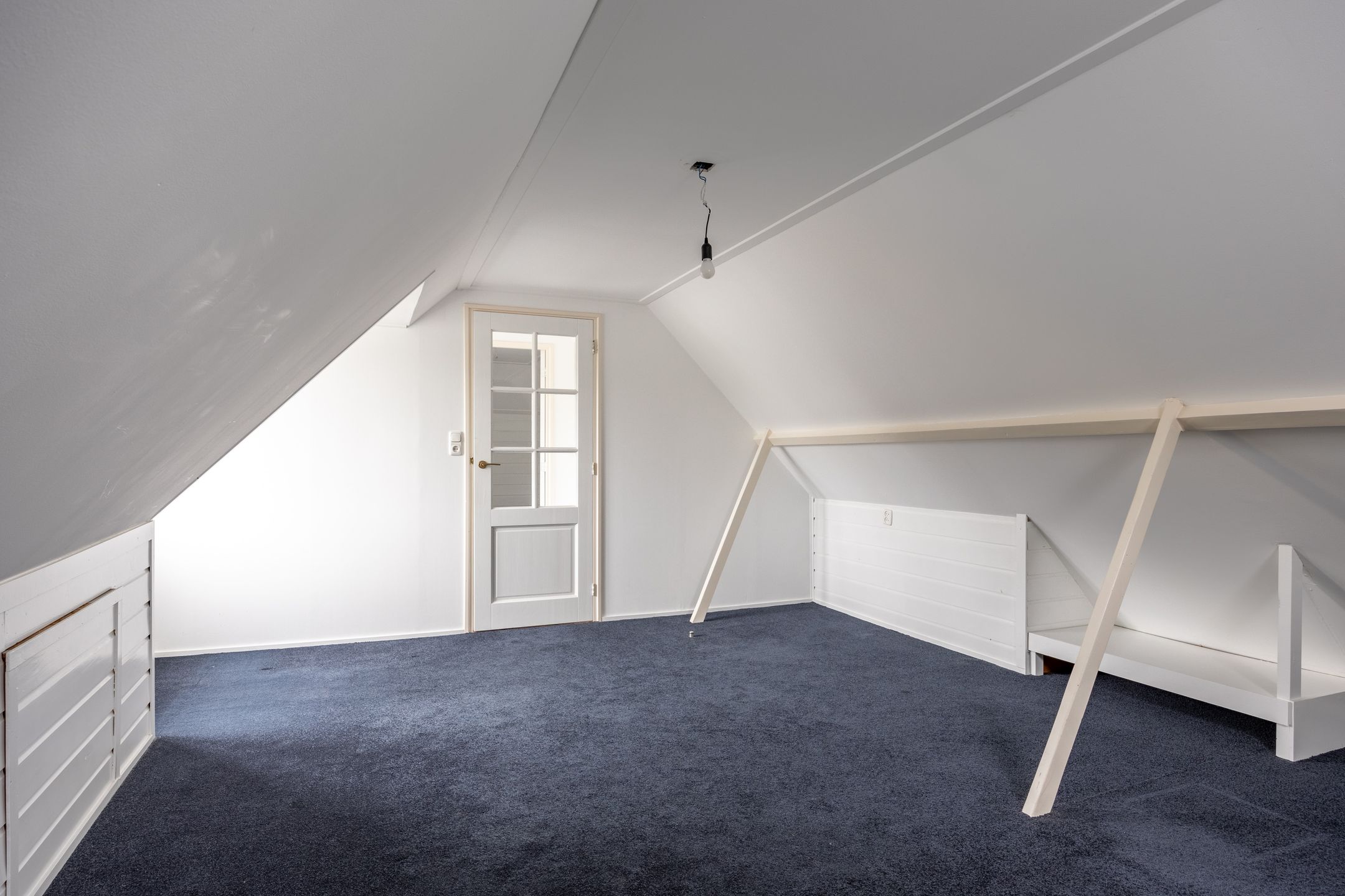 Photo 39 of Hoofdstraat 28