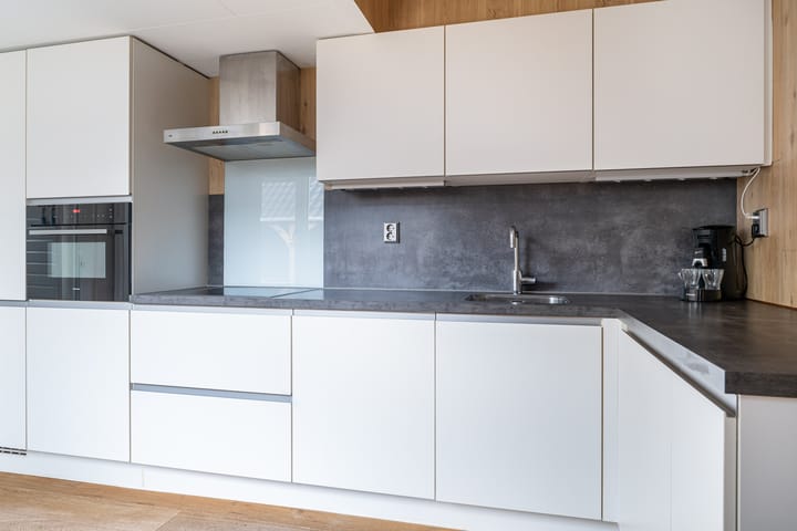 Foto 14 van Easter Omwei 36