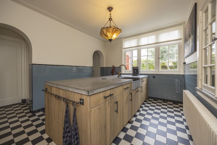 Photo 16 of Torenstraat 16