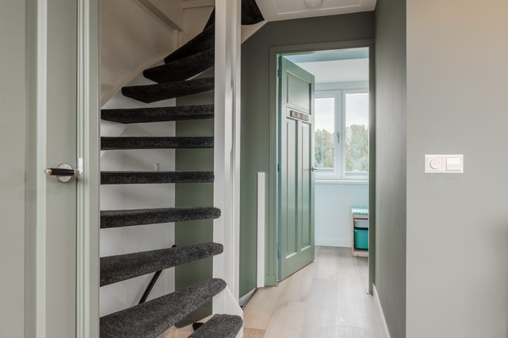 Photo 32 of H. Reptonstraat 54