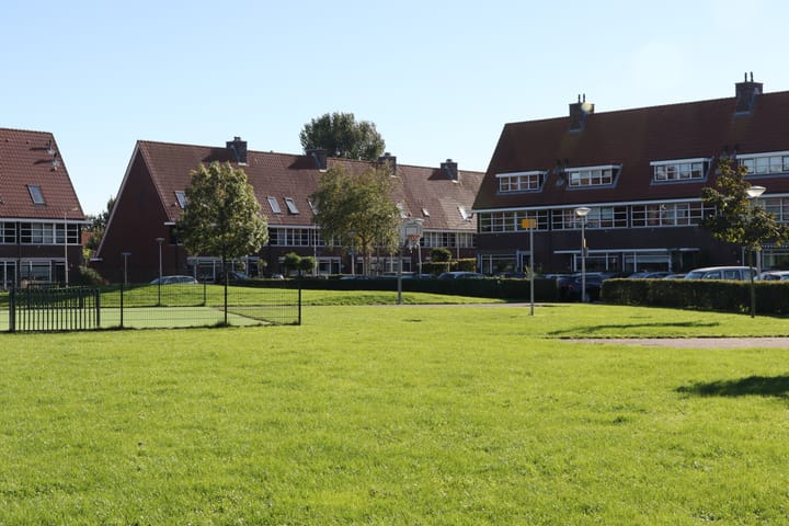 Photo 45 of H. Reptonstraat 54