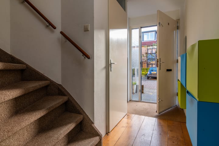 Foto 6 van Pauwenburg 6