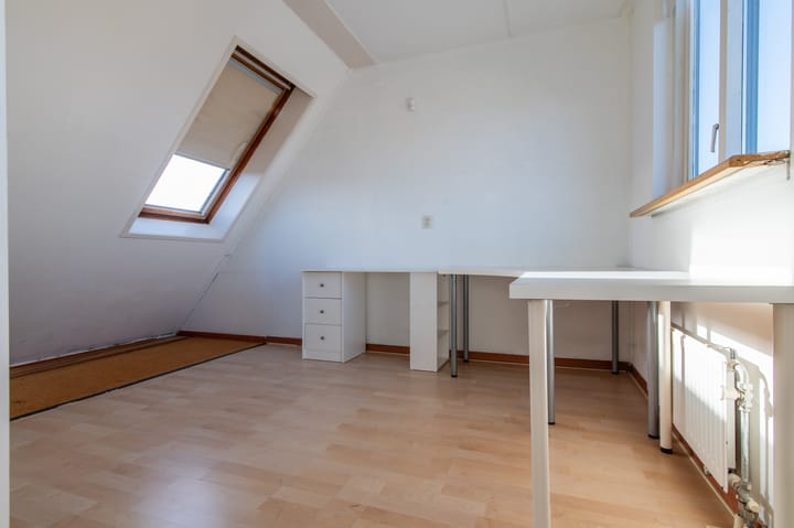 Foto 25 van Pauwenburg 6