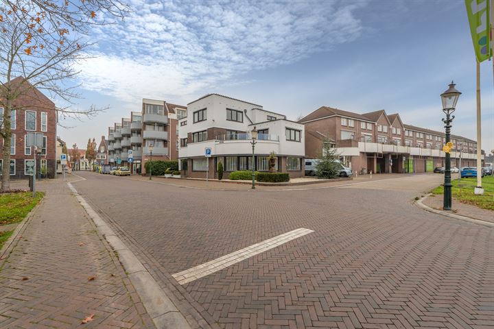 Bekijk foto 10 van Wijkstraat 105