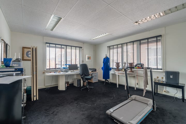 Foto 61 van Wijkstraat 105