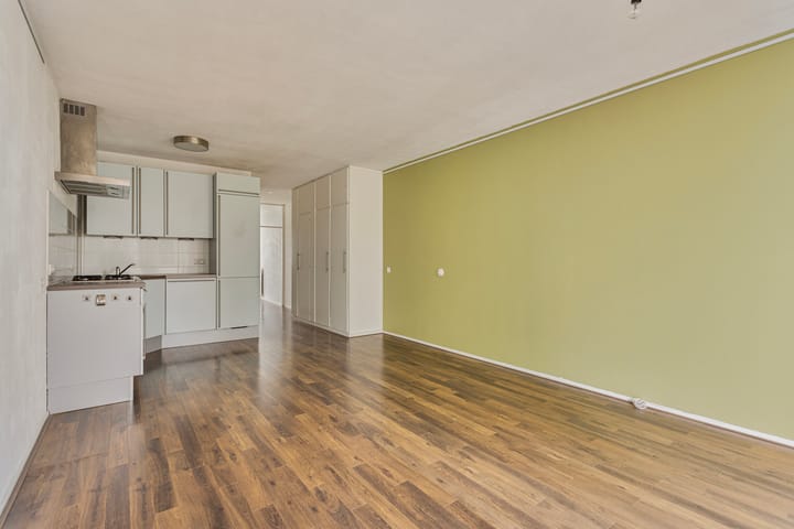 Foto 5 van Piet Heinplein 104