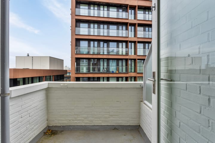 Foto 8 van Piet Heinplein 104