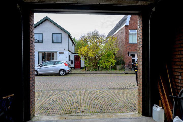 Bekijk foto 30 van Oosterstraat 2