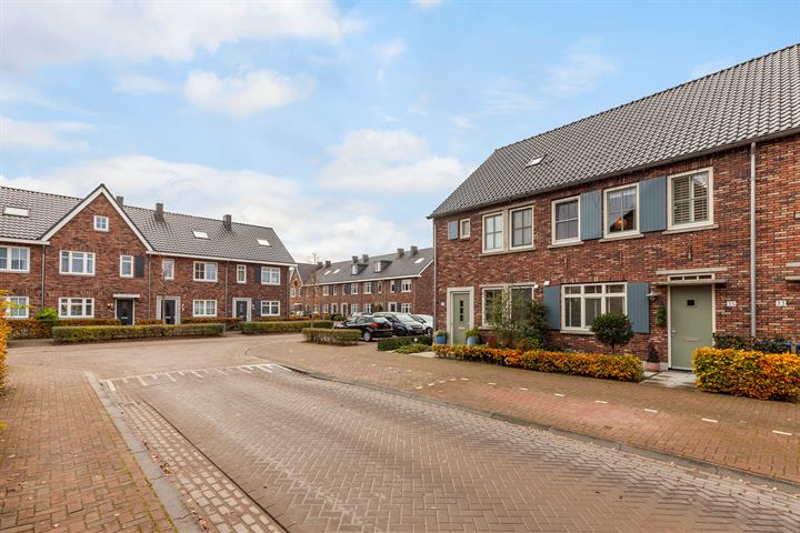 View photo 37 of Mien Ruysstraat 35