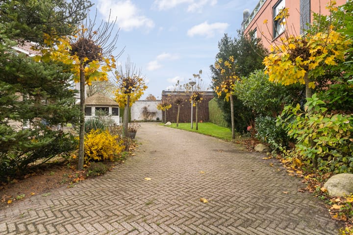 Foto 24 van Stationsstraat 6