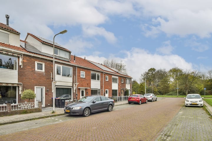 Foto 18 van Meerweidenlaan 57