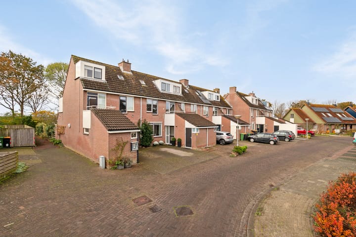 Photo 6 of Schouwenbank 51