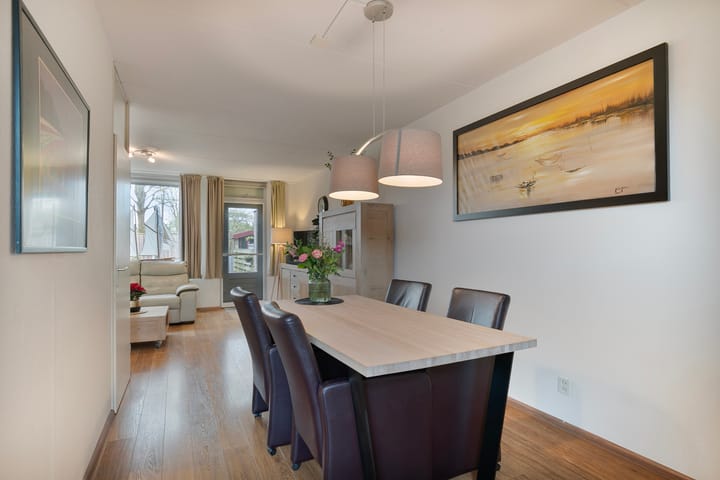 Photo 14 of Schouwenbank 51