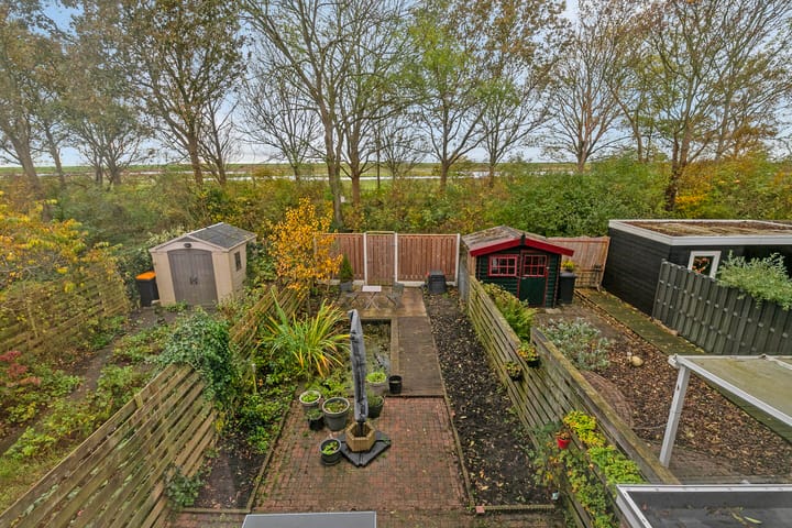 Photo 41 of Schouwenbank 51