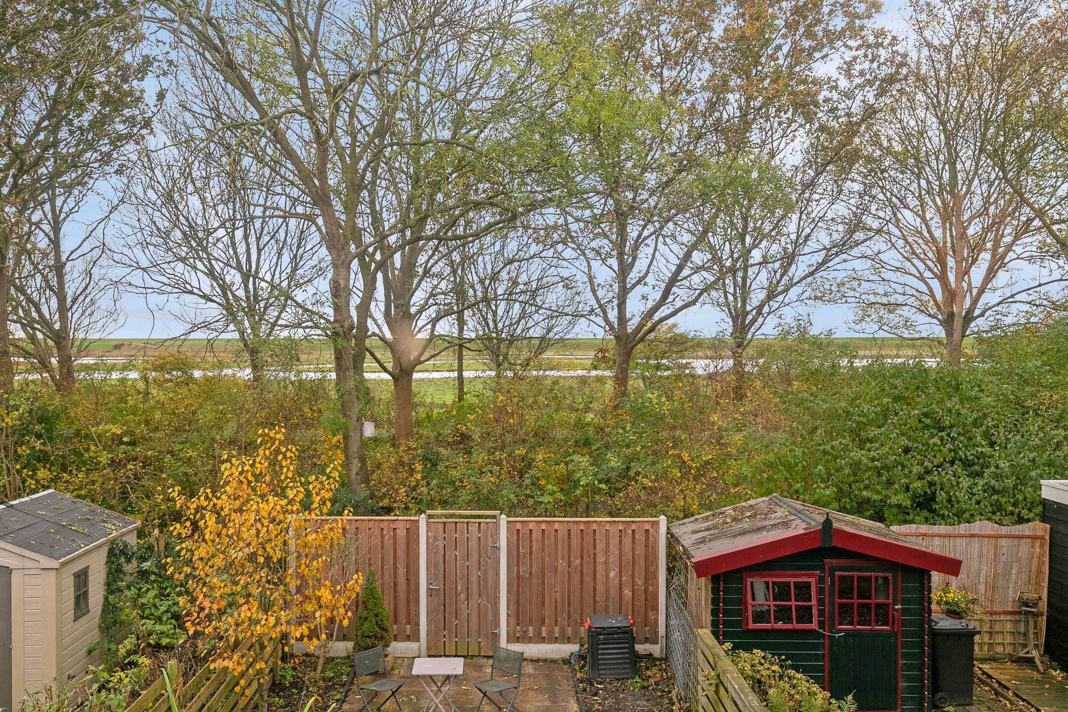 Photo 42 of Schouwenbank 51