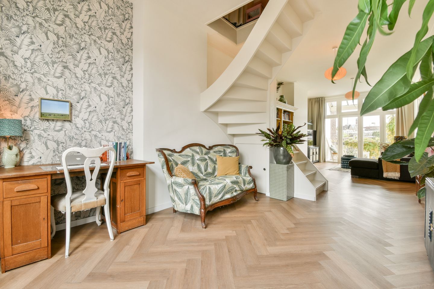 Photo 10 of Hondecoeterstraat 17-3