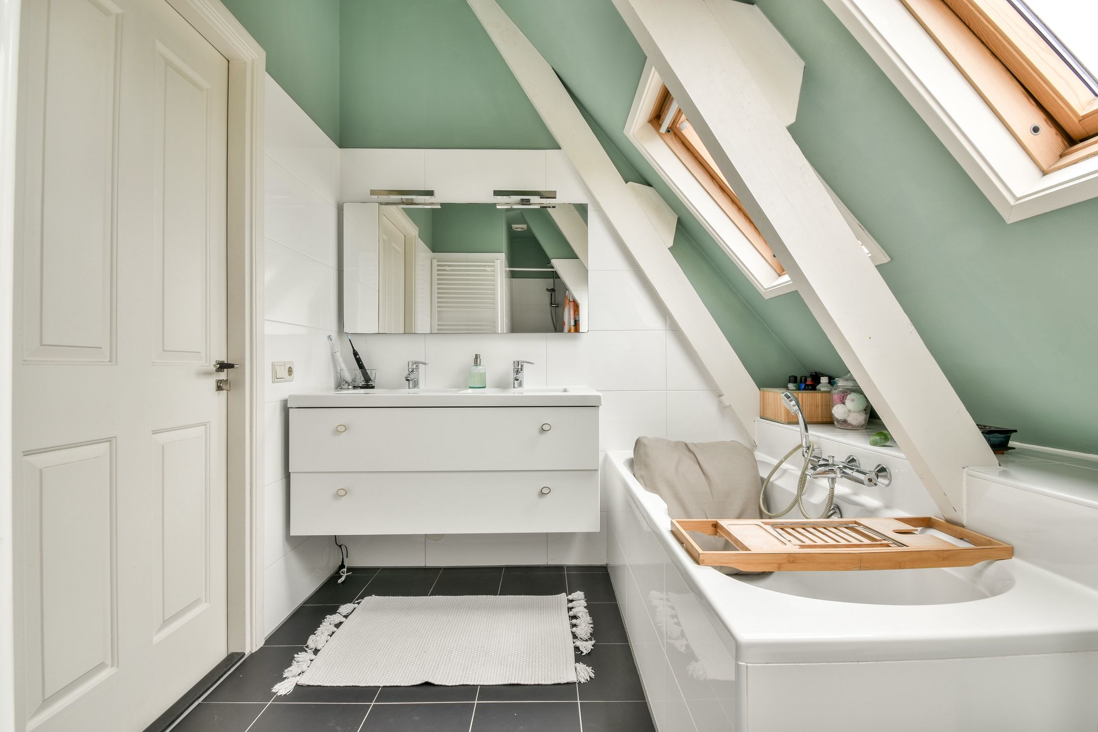 Photo 18 of Hondecoeterstraat 17-3