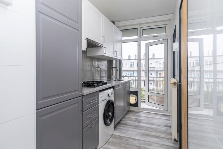 Foto 4 van Leyweg 834