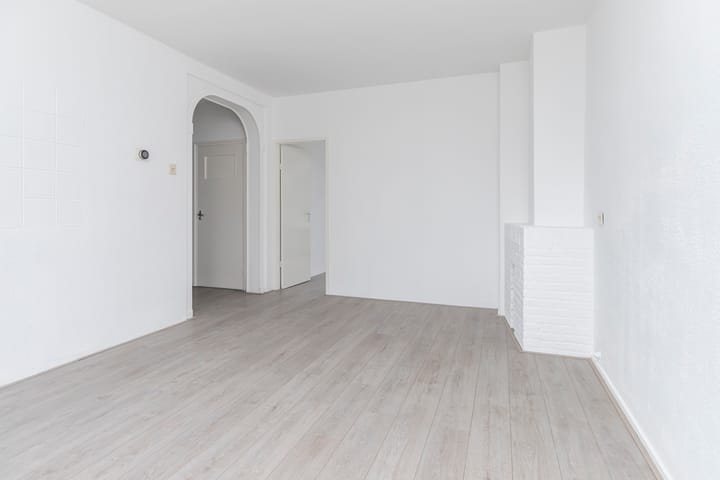 Foto 8 van Leyweg 834