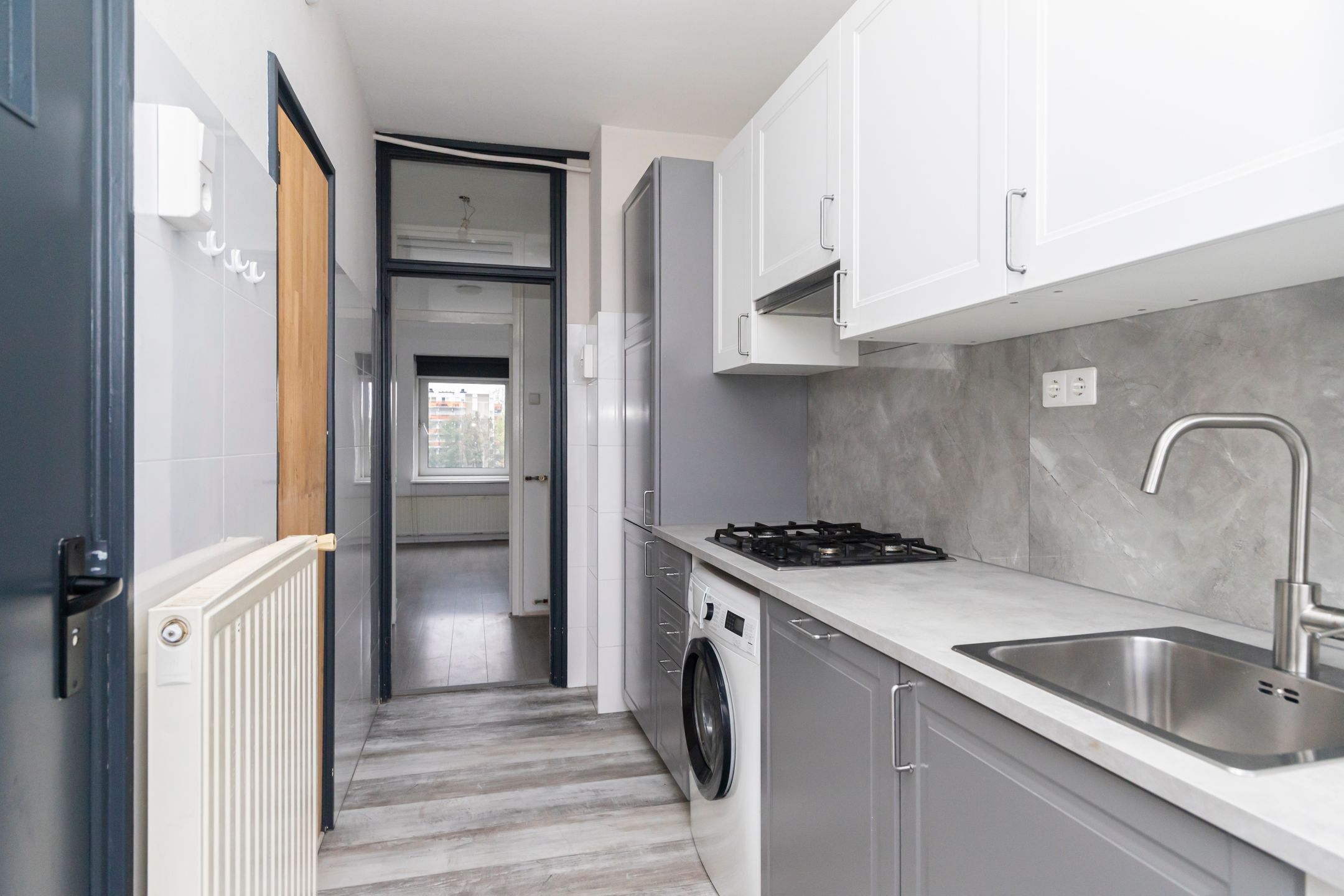 Foto 12 van Leyweg 834