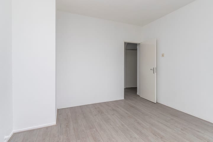 Foto 10 van Leyweg 834