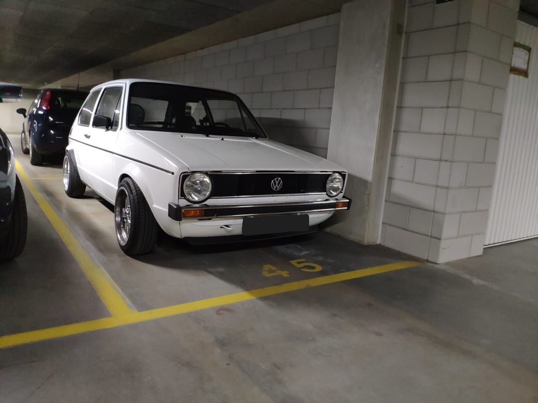 Foto 1 van Icarusweg parkeerplaats 45