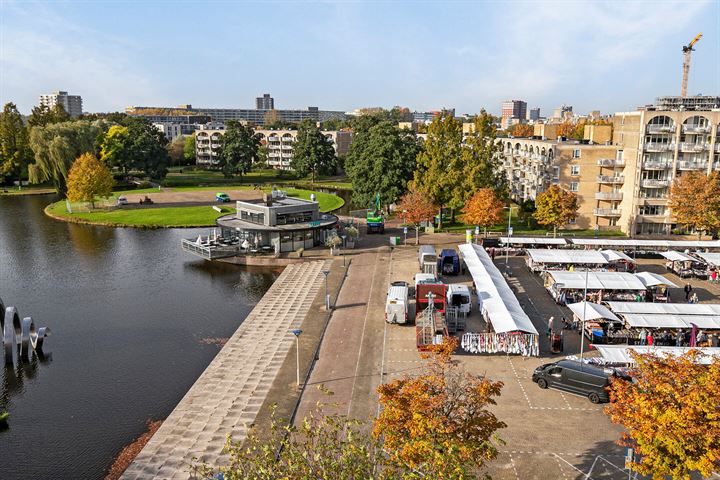 Bekijk foto 18 van Parijsstraat 147